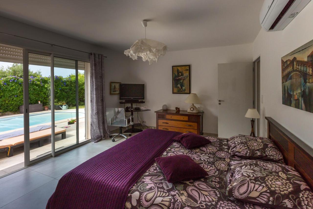 Chambres De La Terre Blanche Sanary-sur-Mer Exterior foto